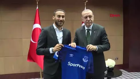Cumhurbaşkanı Erdoğan İngiltere'de Türk Futbolcularla Bir Araya Geldi Hd Cumhurbaşkanı Erdoğan İngiltere'de Türk Futbolcularla Bir Araya Geldi Hd