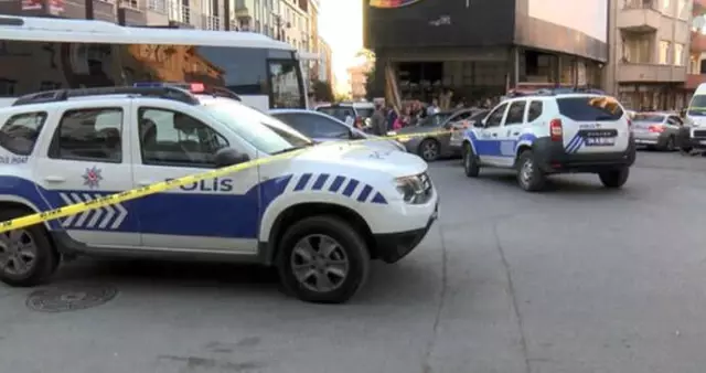 Gaziosmanpaşa'da Silahlı Çatışma: 1 Ölü 1 Yaralı Gaziosmanpaşa'da Silahlı Çatışma: 1 Ölü 1 Yaralı
