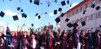 15 Temmuz Demokrasi Şehitleri Anadolu Lisesi'nden 59 Öğrenci Mezun Oldu