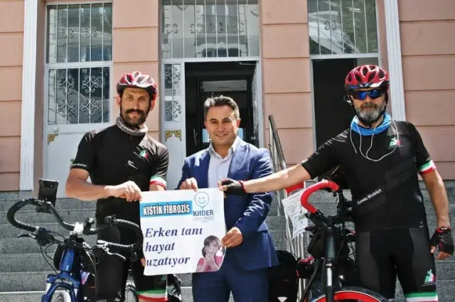 Kistik Fibrozis İçin Pedal Çeviriyorlar Kistik Fibrozis İçin Pedal Çeviriyorlar