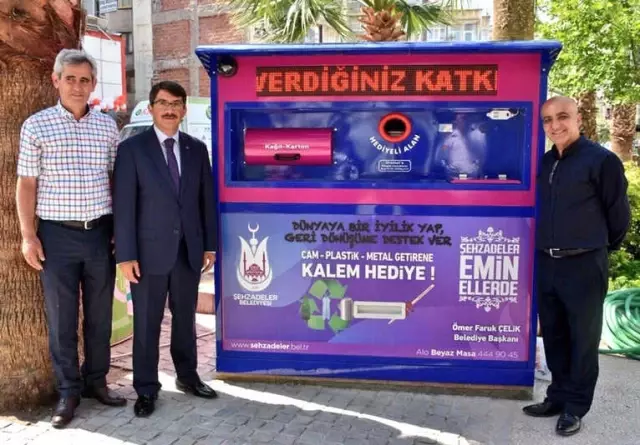 Türkiye'de Bir İlk Olan Güneş Enerjili Akıllı Atık Toplama Sistemi