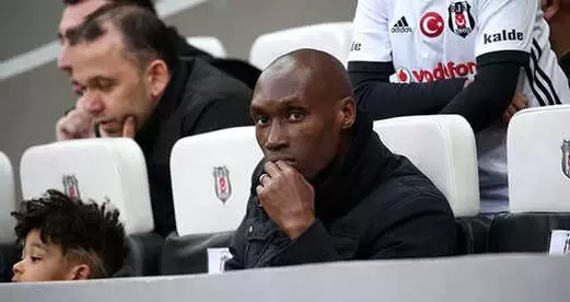 Beşiktaş'tan Ayrılacak Olan Atiba, Göztepe ile Anlaşmak Üzere