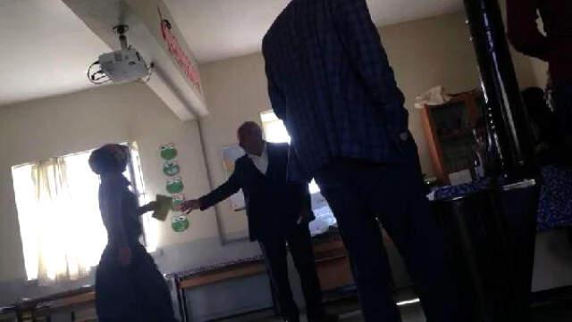 Diyarbakır 2 Kişinin Öldüğü Referandum Kavgasını Başlatan Görüntüler Ortaya Çıktı-Hd