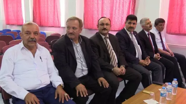 Manisa'da Başarılı Kalfa ve Ustalara Belgeleri Verildi