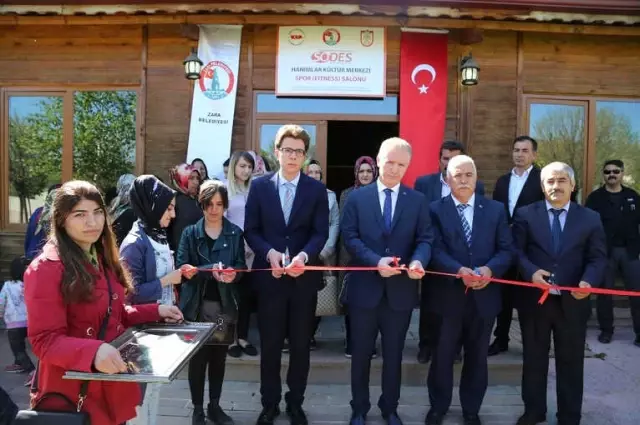 Vali Gül,