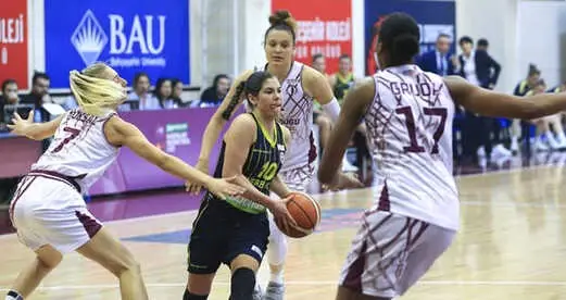 Yakın Doğu Üniversitesi, Fenerbahçe'yi 68-61 Yenerek Seride Durumu 1-1'e Getirdi
