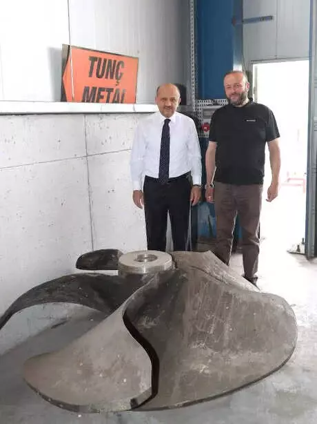 Başbakan Yardımcısı Işık, Kocaeli'deki Fabrikalarda İnceleme Yaptı