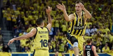 Fenerbahçe Doğuş'un Hedefi Yine Zirve