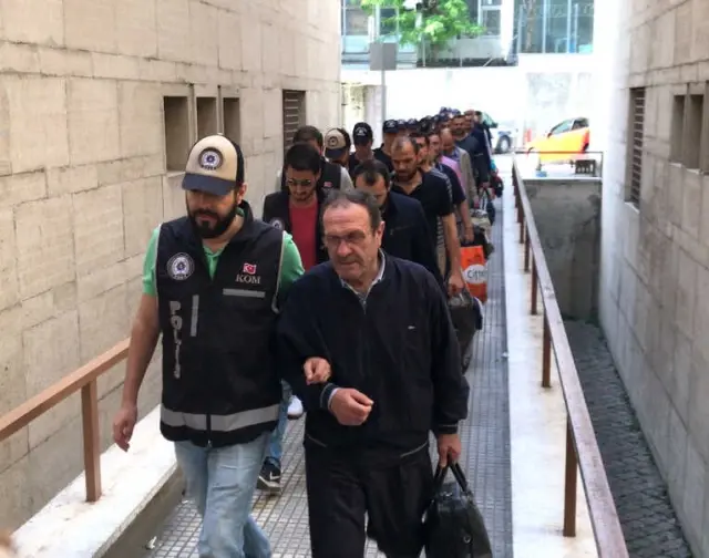 Fetö'cü Doktor ve Yöneticilerin de Aralarında Bulundu 19 Kişi Adliyeye Sevk Edildi