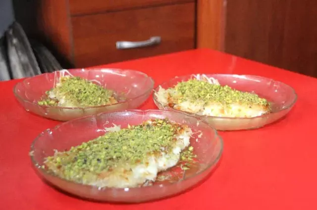 Hatay'ın Gözde Tatlısı 'Közde Künefe'