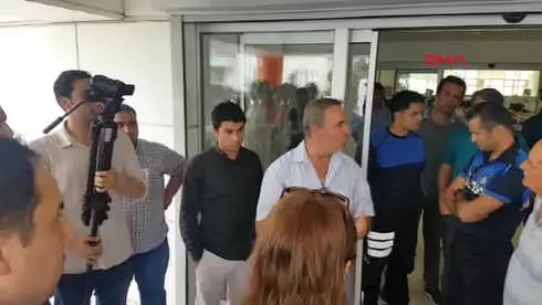 İzmir Aliağa'da Köylülerden Arazi Satışı ve Yol Yapımı Tepkisi İzmir Aliağa'da Köylülerden Arazi Satışı ve Yol Yapımı Tepkisi
