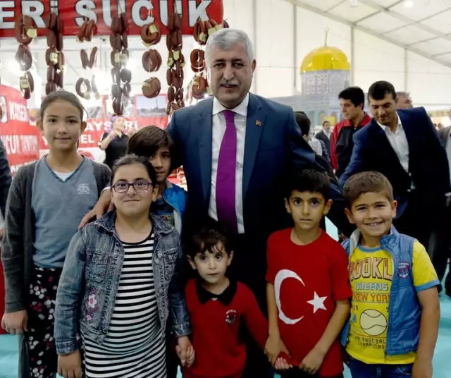 Malatya'da Ramazan Geceleri Başladı Malatya'da Ramazan Geceleri Başladı