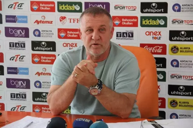 Mesut Bakkal:
