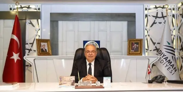 Belediye Başkanı Kutlu, 19 Mayıs'ın 99. Yılını Kutladı
