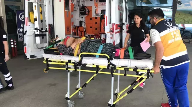 Düzce'de Trafik Kazası : 1 Yaralı