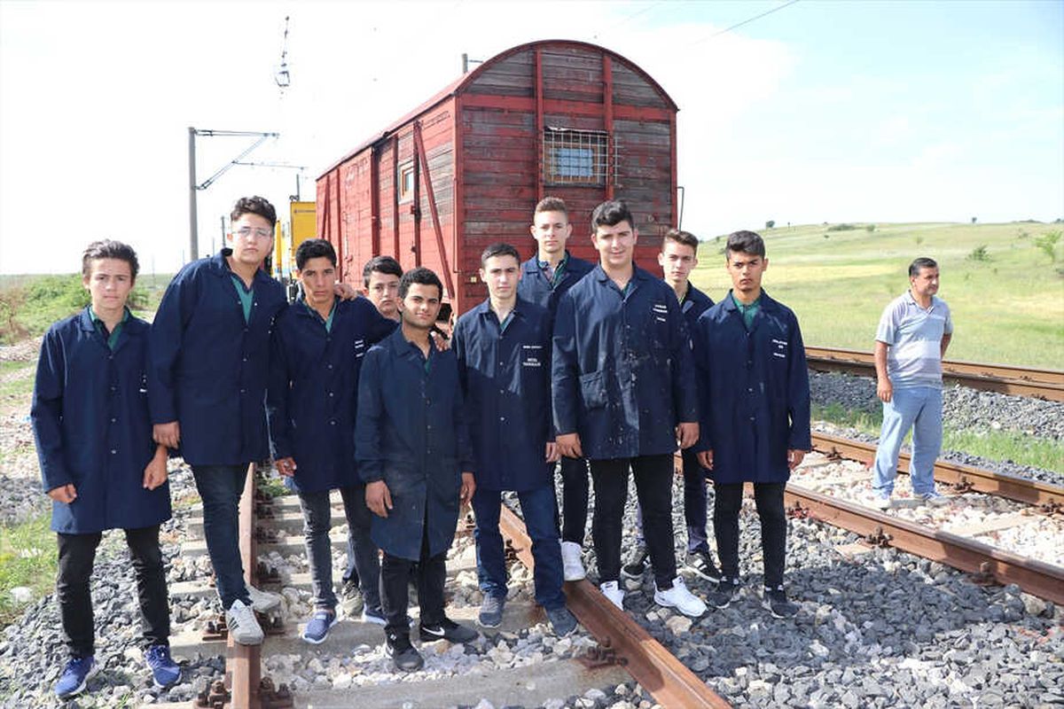 Hızlı Tren'E Teknik Eleman Yetişecek
