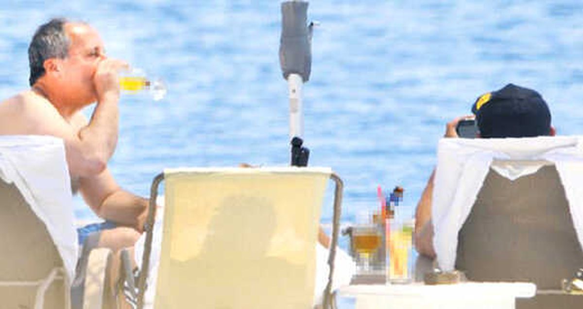 Muharrem İnce, Bira İçerken Çekilen Fotoğrafıyla İlgili Konuştu: FETÖ'cüler Çekti