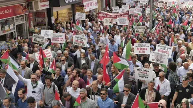 Trabzon'da 'İşgale Karşı Ses Ver' Mitingi Düzenlendi Trabzon'da 'İşgale Karşı Ses Ver' Mitingi Düzenlendi