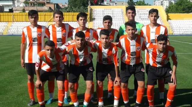 U-15 Futbol Şampiyonası Osmaniye'de Başladı