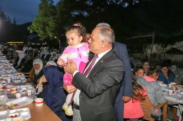 Yahyalı'da 'Kardeşlik Sofraları' Kurulmaya Başladı