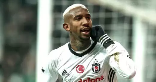 Şenol Güneş, Talisca'nın Kulüpten Ayrıldığını Duyurdu: Cenk'e Rakip Olacak