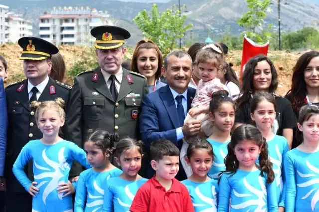 Tunceli'de, '19 Mayıs Atatürk'ü Anma, Gençlik ve Spor Bayramı' Tunceli'de, '19 Mayıs Atatürk'ü Anma, Gençlik ve Spor Bayramı'