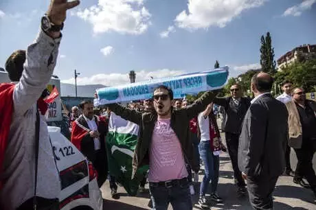Avrupalı Türkler, Cumhurbaşkanı Erdoğan İçin Saraybosna'ya Akın Etti