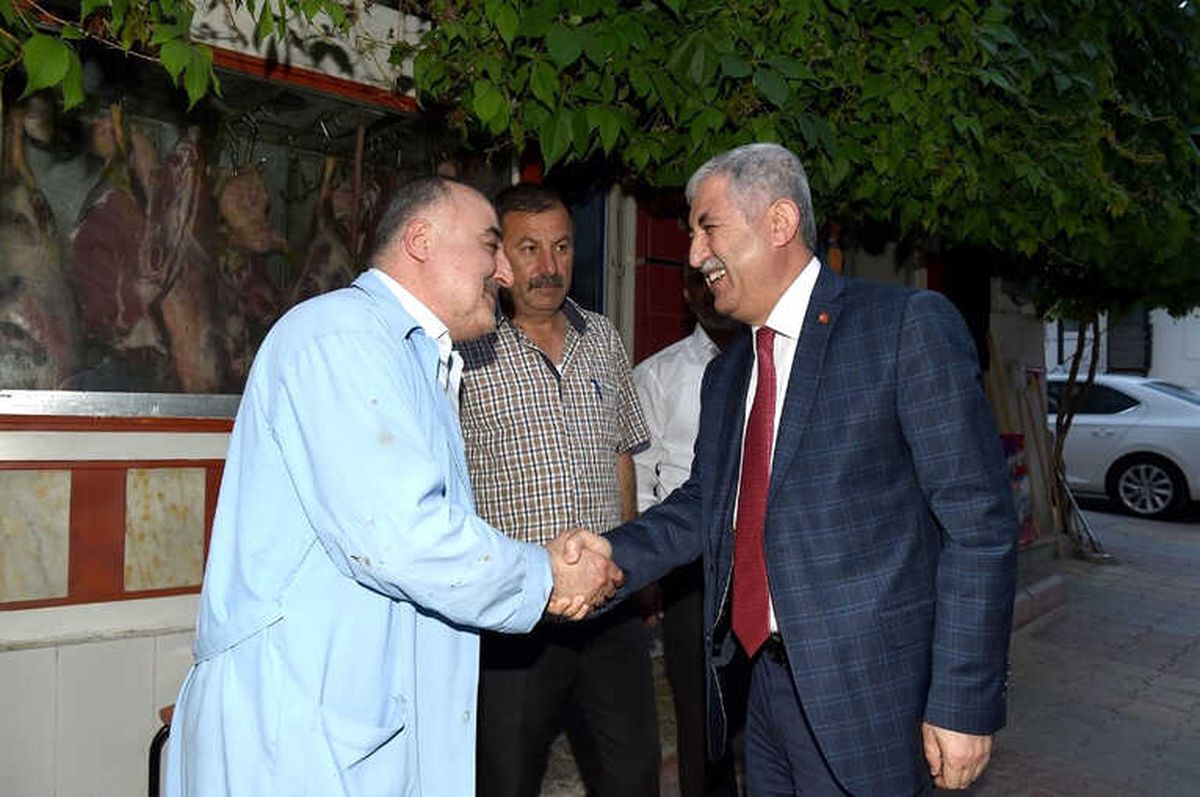 Eski Malatyalılar Büyükşehrin İftarında Buluştu