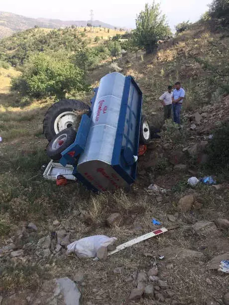 Manisa'da Traktör Devrildi: 1 Ölü, 1 Yaralı