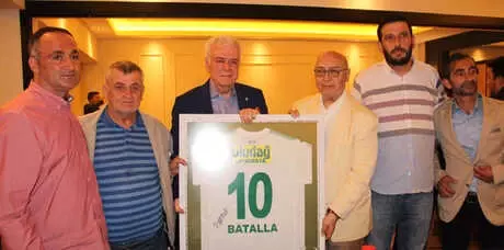 Ali Ay: