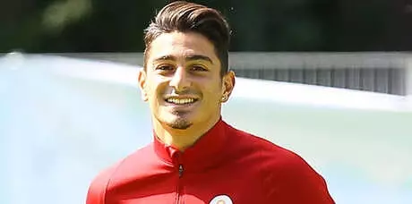 Koray Günter Genoa ile Anlaştı!