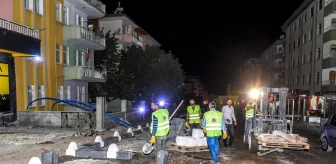 Mevlüt Aslanoğlu Caddesinde Çalışmalar Sürüyor