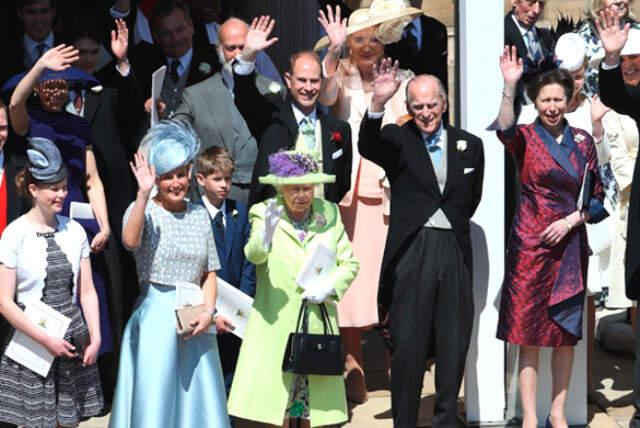 Prens Harry ve Meghan Markle'ın Düğününde Kraliçe Elizabeth'in Yüzü Gülmedi