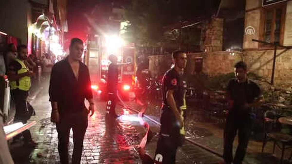 Tarihi Kaleiçi'nde Yangın - Antalya