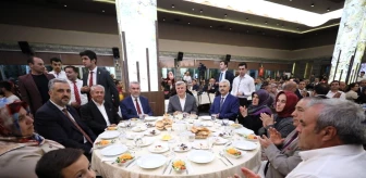 Başkan Karaosmanoğlu: 'Şehitlerimizin Ruhunu Şad Etmek İçin Çalışıyoruz'