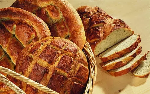 Ramazan'a Özel Ekşi Mayalı Ekmek Tarifi
