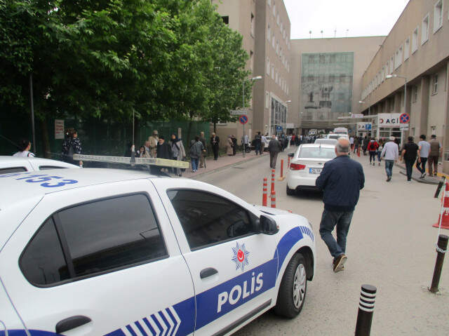 Ümraniye Eğitim Araştırma Hastanesi Acil Servisi Önünde Silahlı Saldırı: Karı-Kocayı Öldürüp Kaçtı