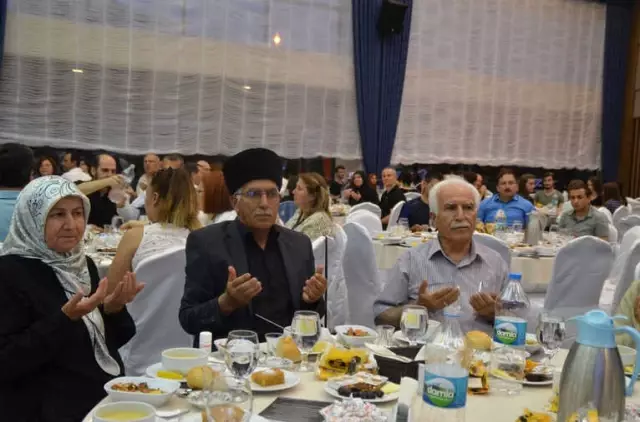 Denizli'de Yaşayan Çerkesler Katledilen Atalarını Andı