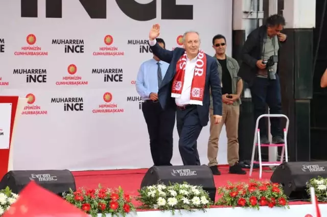 Muharrem İnce Sivas'ta