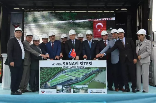 Yomra Sanayi Sitesi'nin Temeli Törenle Atıldı Yomra Sanayi Sitesi'nin Temeli Törenle Atıldı
