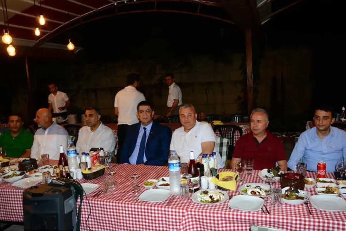 Aesob Alanya'da İftar Sofrası Kurdu