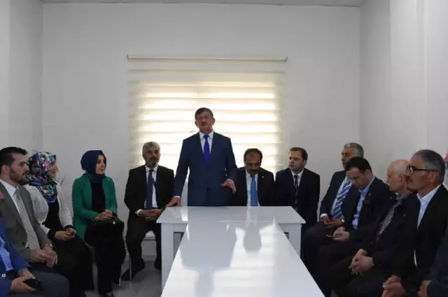 AK Parti Trabzon Milletvekili Adayları Seçim Çalışmalarını Sürdürüyor AK Parti Trabzon Milletvekili Adayları Seçim Çalışmalarını Sürdürüyor