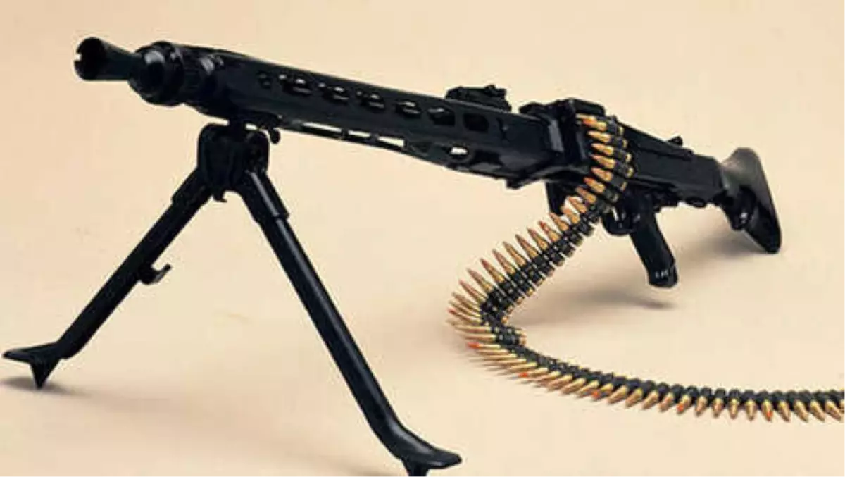 Alman Ordusunda Onlarca Otomatik Tüfek, Binlerce Mermi Kayıp!