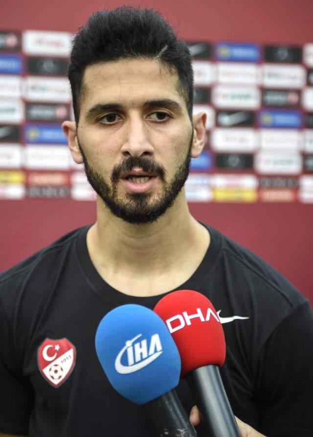 Emre Akbaba: 'Her Futbolcunun Büyük Takım Hedefi Vardır'