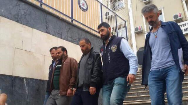 İstanbul'da 120 Lira İçin 1 Kişiyi Öldürüp 1 Kişiyi Yaraladılar