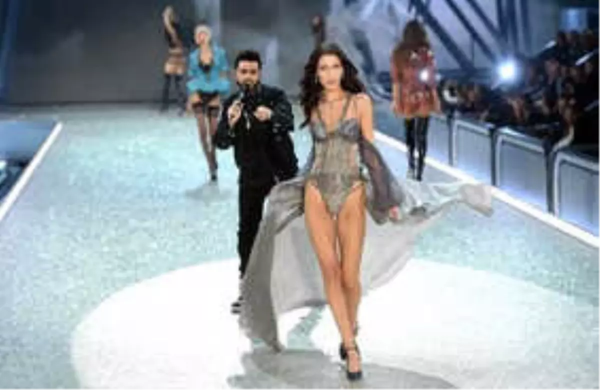 The Weeknd'ten Bella Hadid'e Destek