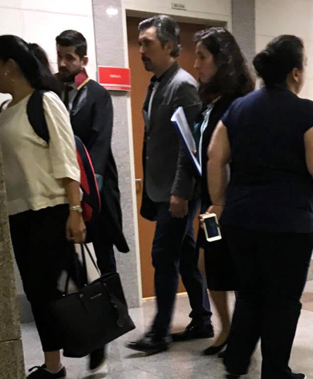 Ünlü Sunucu Ali İhsan Varol ile Eşi Tek Celsede Boşandı