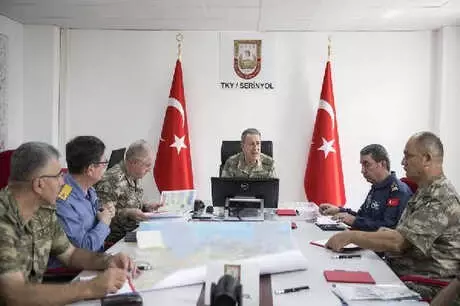 Genelkurmay Başkanı Akar, Kuvvet Komutanlarıyla Hatay'da (2)