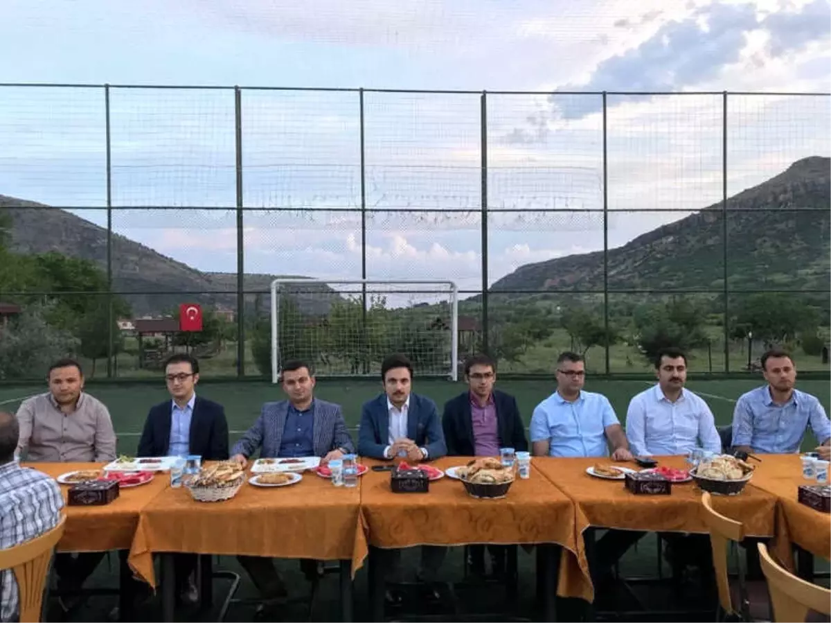 Hazro'da Şehit Yakınları ve Gaziler İftarda Buluştu