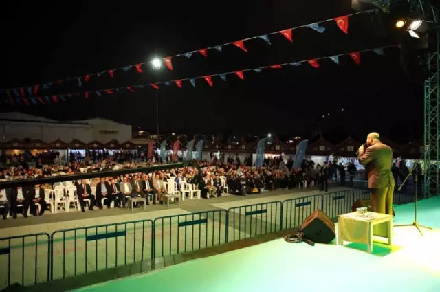 Ömer Döngeloğlu Küçükçekmecelilerle Buluştu